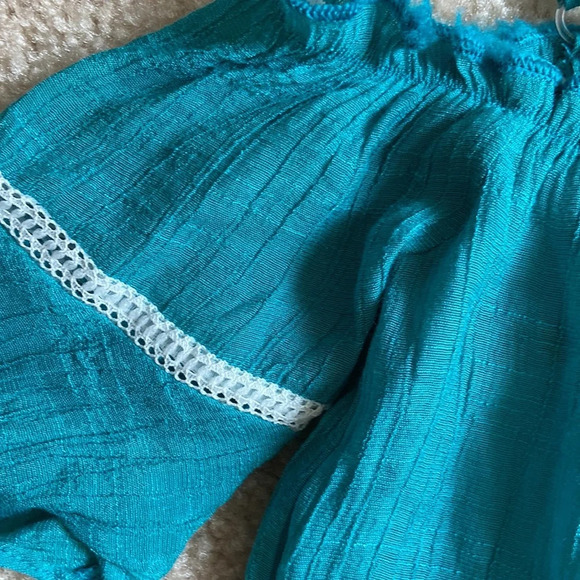 EUC Lele for Kids Beach Cover Up - Picture 3 of 5